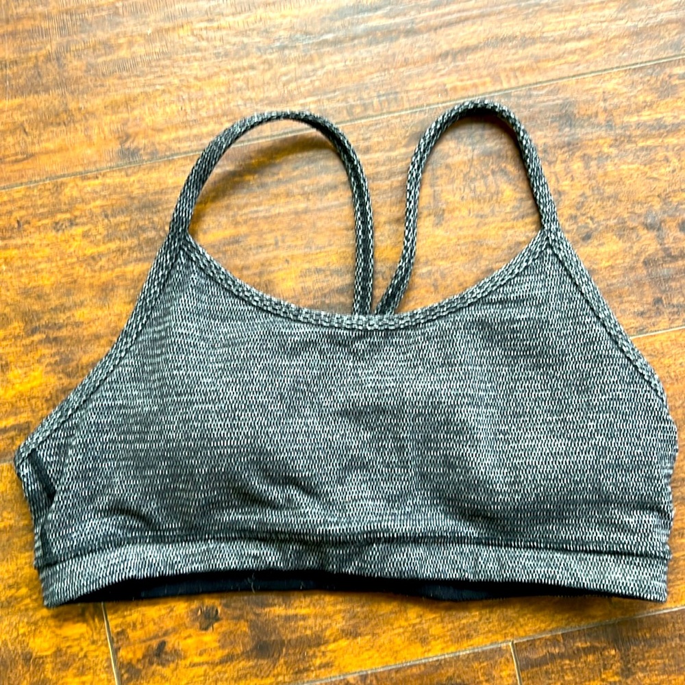 Lululemon Power Y sports bra Heathered gray